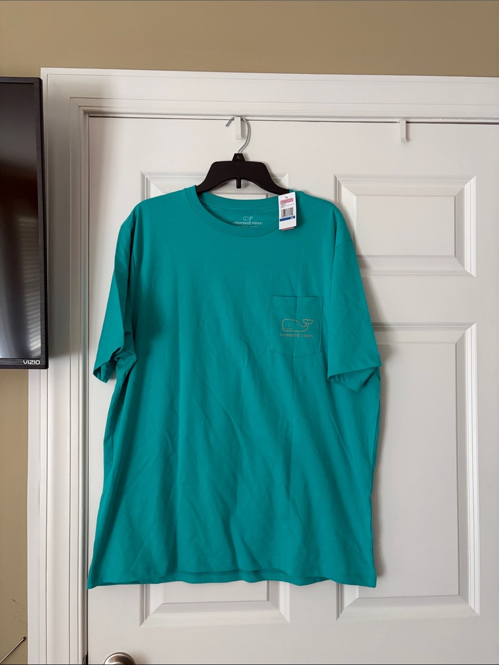 NWT vineyard vines tshirt